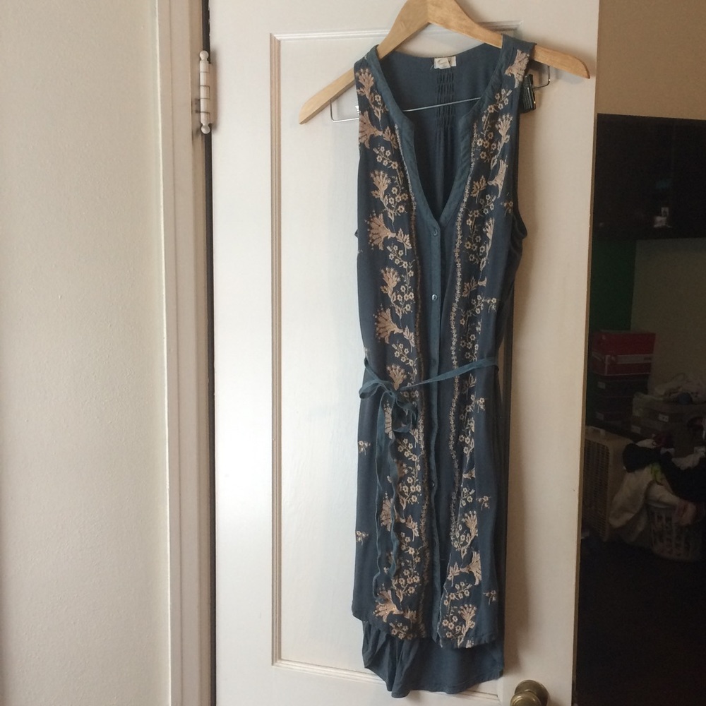 Anthropologie “Tiny” Grey-Blue Embroidered dress